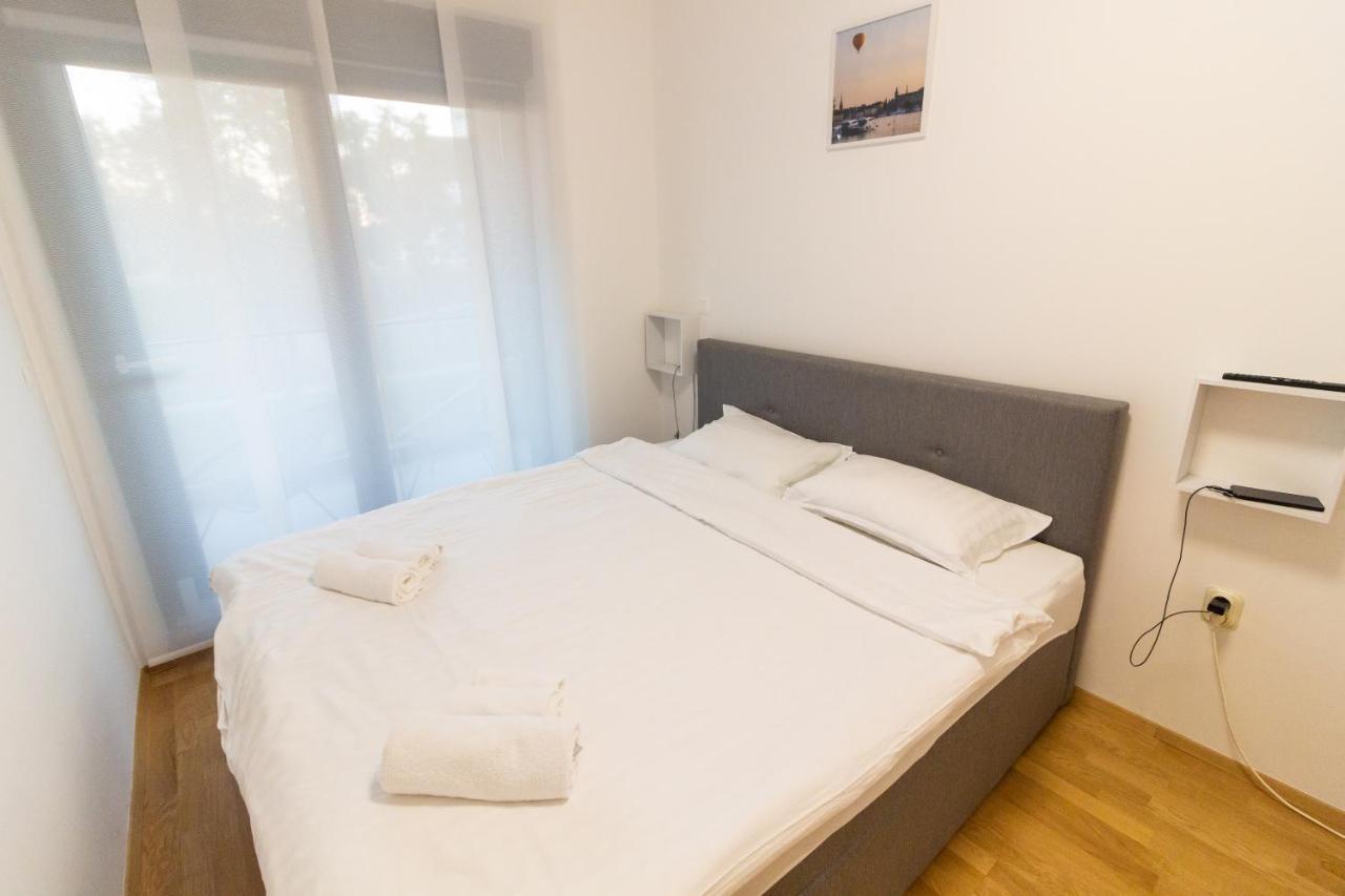 Gajeva Rooms - Stockholm Apartment Self Check-In Вировитица Экстерьер фото