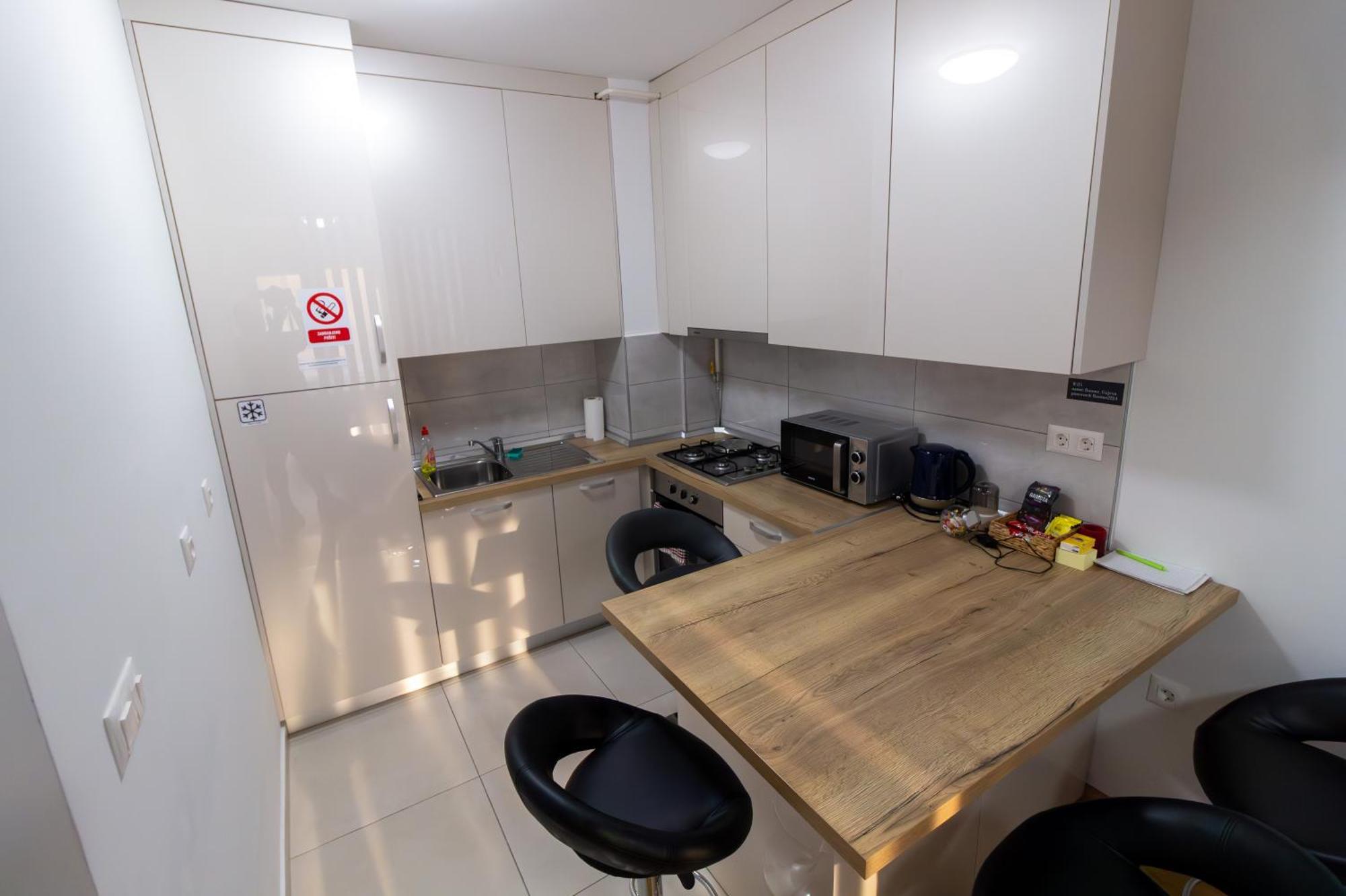 Gajeva Rooms - Stockholm Apartment Self Check-In Вировитица Экстерьер фото